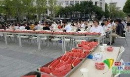 留校吃瓜大赛,留校吃瓜大赛，一场舌尖上的狂欢