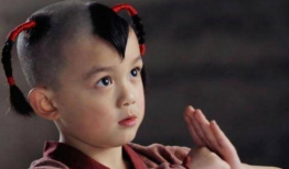 瓜地吃瓜吴磊,吴磊演绎夏日青春风采