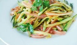 瓜丝怎么炒菜吃,夏日清爽家常美食新尝试