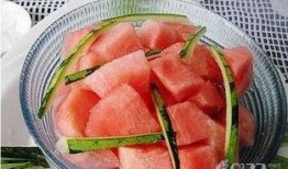 梦见吃自己的瓜,揭秘“吃瓜”背后的心理密码