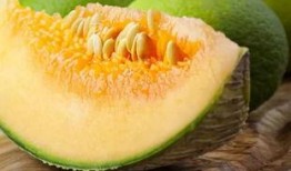 孕期喜欢吃小蜜瓜,小蜜瓜的孕期美食之旅